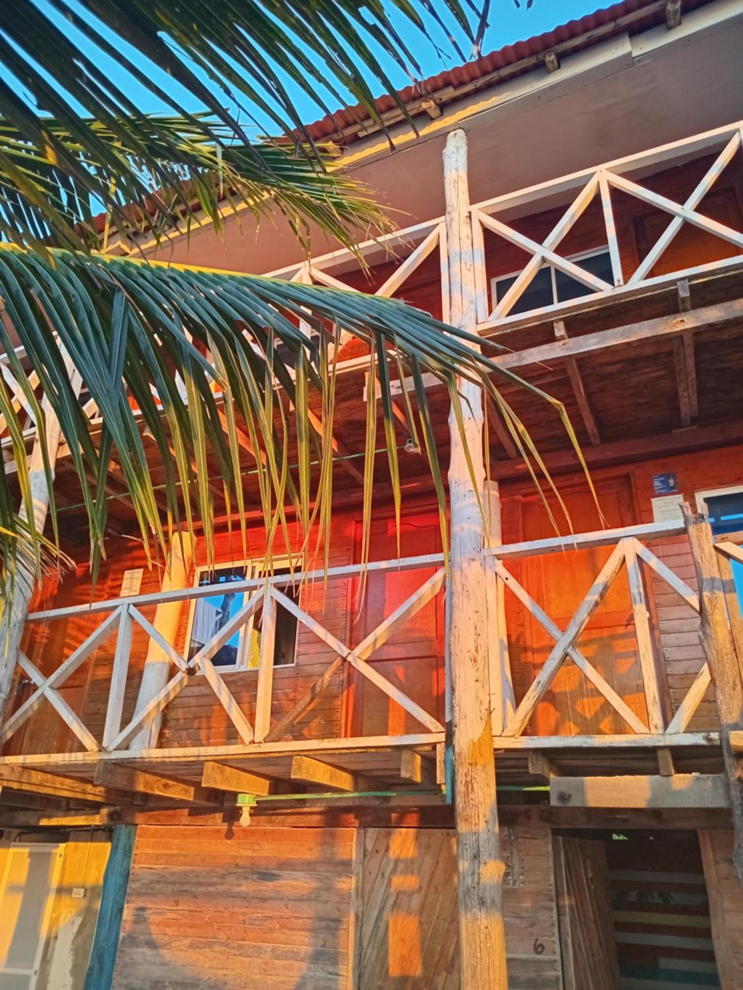 Posada Nativa Casa Azul 布兰卡滩 外观 照片